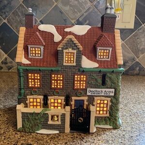 Dicken’s Village Series “Dedlock Arms” 3rd Edition 1994 (retired)